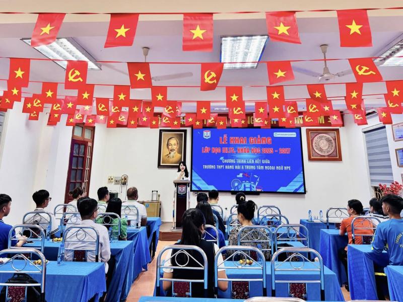 KHAI GIẢNG KHÓA IELTS LIÊN KẾT 2025 – 2027