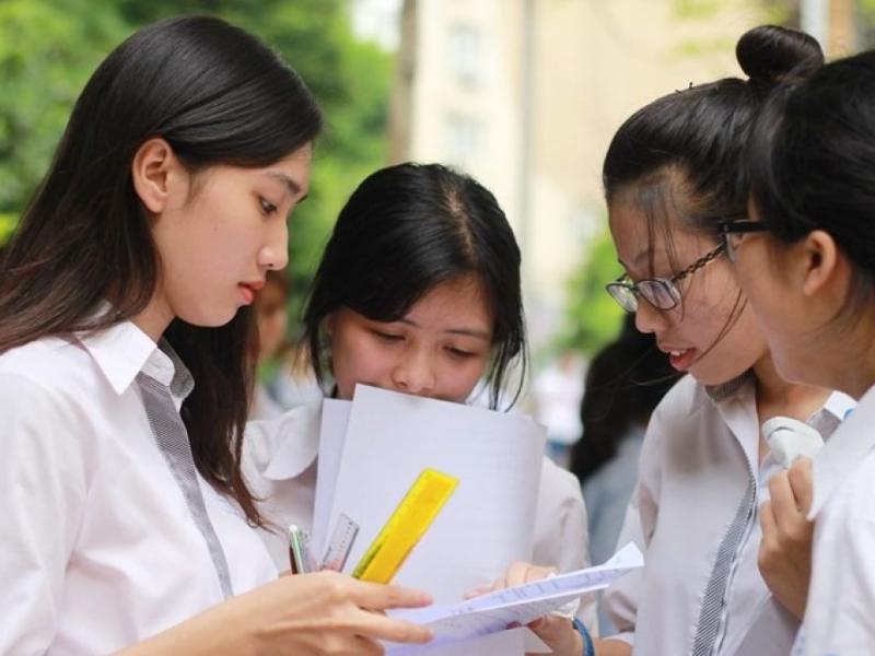 Gấp rút chuyển hướng vì đại học 'xóa sổ' tổ hợp truyền thống